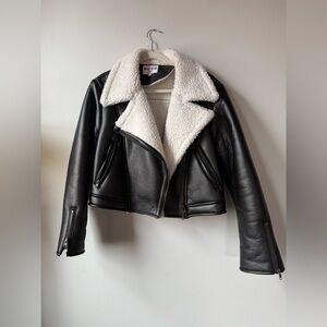 faux fur / faux leather coat